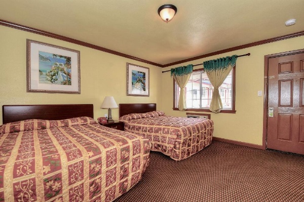Bayside Inn image 27