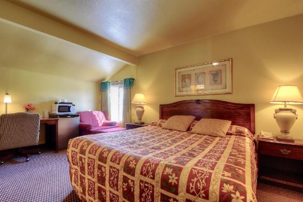 Bayside Inn image 30